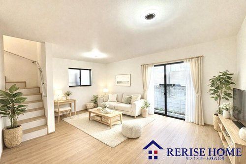 �����s���n�扺�ΐ_��2���ڂ̐V�z��ˌ��Ẵ��r���O