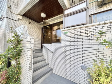 �����s���n�摁�{1���ڂ̒��Ã}���V�����̃G���g�����X