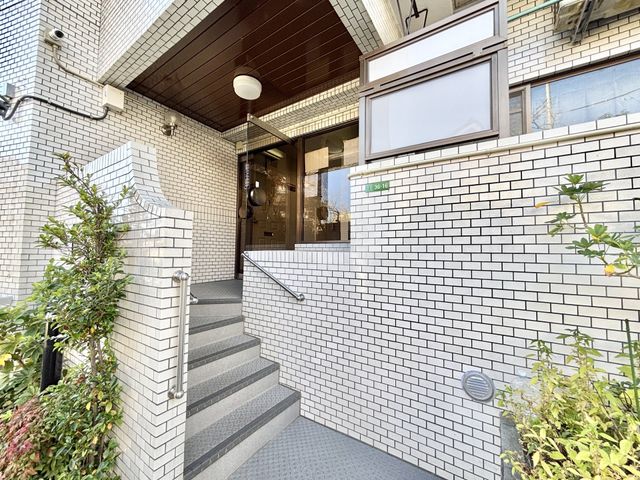 �����s���n�摁�{1���ڂ̒��Ã}���V�����̃G���g�����X