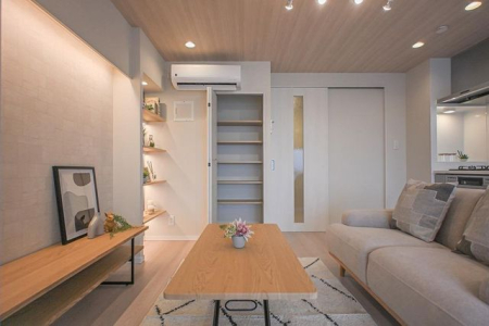 �����s�����搬�c��1���ڂ̒��Ã}���V�����̃��r���O