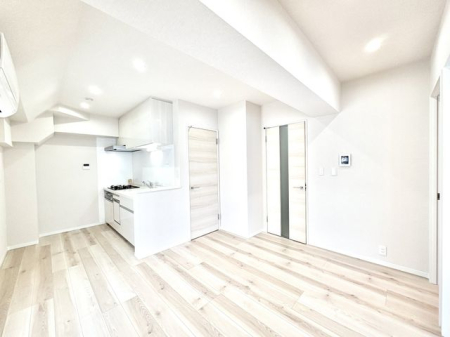 �����s���c�J���Α�3���ڂ̒��Ã}���V�����̃��r���O