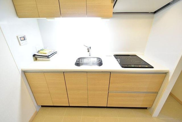 �����s������a�c1���ڂ̒��Ã}���V�����̃L�b�`��