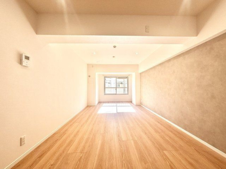 �����s�����扺�䑐5���ڂ̒��Ã}���V�����̃��r���O