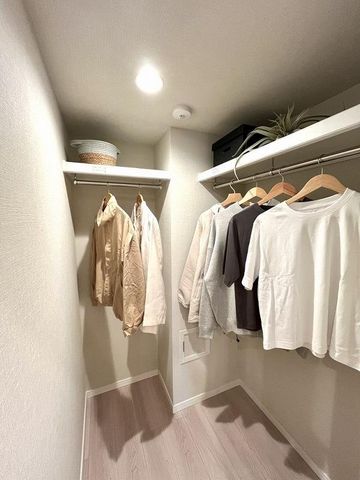 �����s������l�c�R4���ڂ̒��Ã}���V�����̌��n�O�ώʐ^