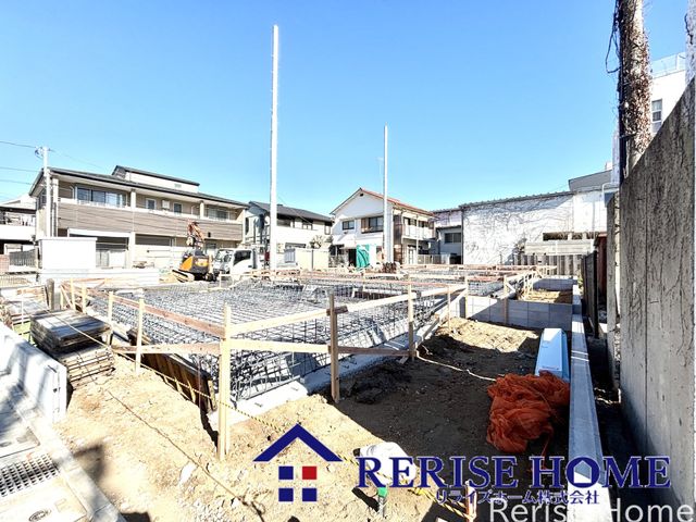 �����s���n��֒��k4���ڂ̐V�z��ˌ��Ă̌��n�O�ώʐ^