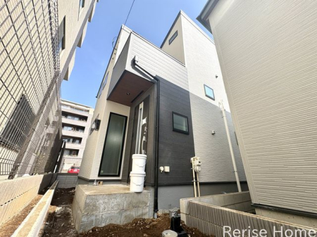 �����s�����s�x�m����1���ڂ̐V�z��ˌ��Ă̌��n�O�ώʐ^