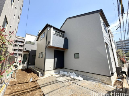 �����s�����s�x�m����1���ڂ̐V�z��ˌ��Ă̌��n�O�ώʐ^