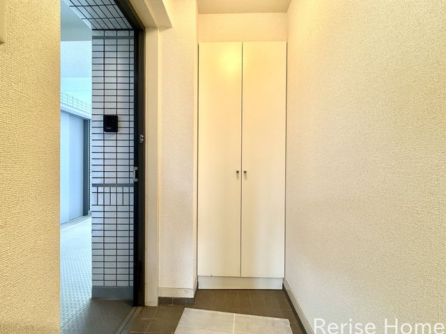 �����s�������s����1���ڂ̒��Ã}���V�����̃G���g�����X