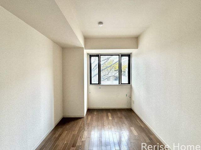 �����s�������s����1���ڂ̒��Ã}���V�����̃G���g�����X