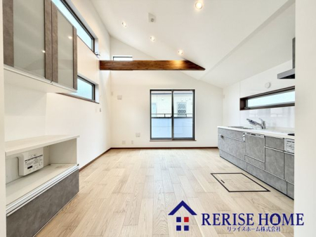 �����s�O��s���4���ڂ̐V�z��ˌ��Ẵ��r���O