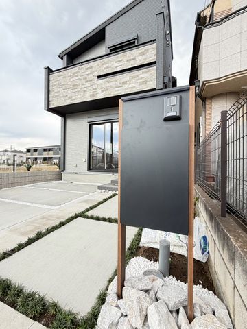 �����s���n��ΐ_���8���ڂ̒��È�ˌ��Ă̌��n�O�ώʐ^