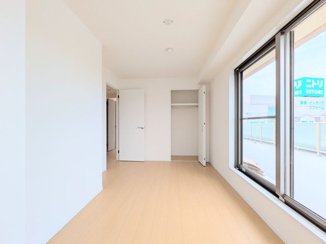 �����s�������s������3���ڂ̒��Ã}���V�����̃o���R�j�[