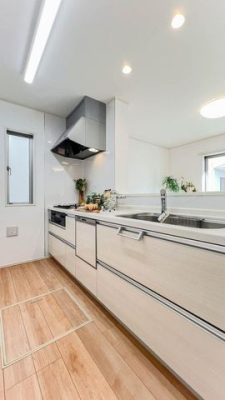 �����s���v���Ďs����5���ڂ̒��È�ˌ��ẴL�b�`��