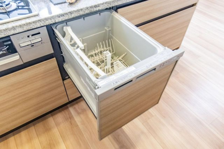 �����s���c�J����1���ڂ̒��Ã}���V�����̌��n�O�ώʐ^