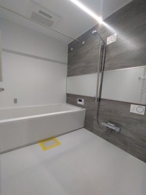 �����s�������s�Ђ΂肪�u4���ڂ̒��Ã}���V�����̗���