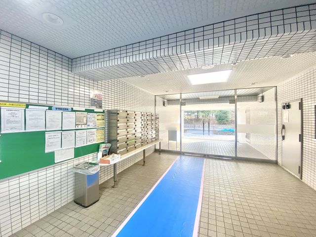 �����s�����捂��˓�3���ڂ̒��Ã}���V�����̃G���g�����X