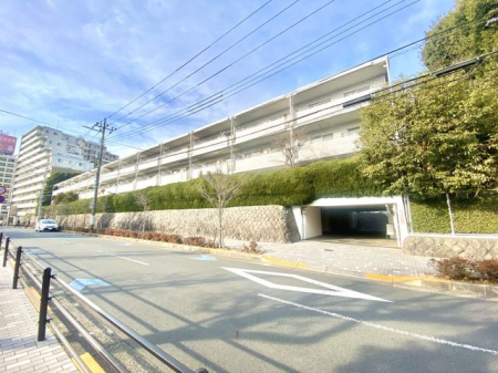 �����s�����捂��˓�3���ڂ̒��Ã}���V�����̌��n�O�ώʐ^