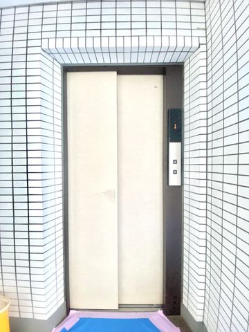 �����s�����捂��˓�3���ڂ̒��Ã}���V�����̂��̑�