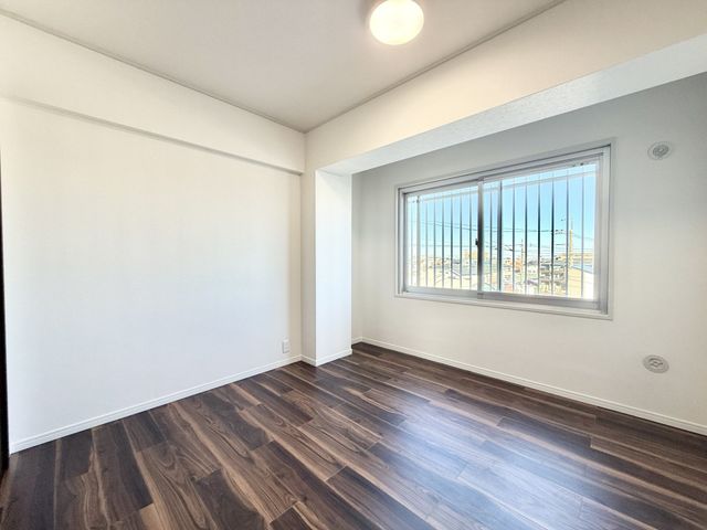 �����s����a�s����3���ڂ̒��Ã}���V�����̎��[