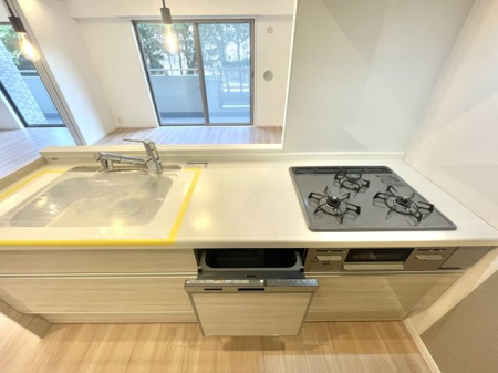 �����s�{���s������2���ڂ̒��Ã}���V�����̃L�b�`��