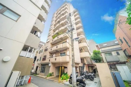 �����s���c�J����2���ڂ̒��Ã}���V�����̌��n�O�ώʐ^