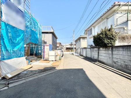 �����s�����s�w������3���ڂ̐V�z��ˌ��Ă̌��n�O�ώʐ^