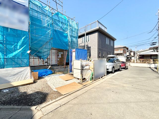 �����s�����s�w������3���ڂ̐V�z��ˌ��Ă̌��n�O�ώʐ^