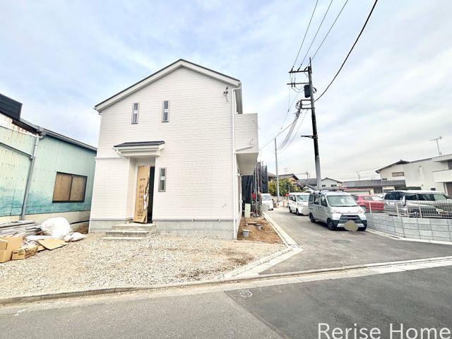 �����s�������s�Z�g��1���ڂ̐V�z��ˌ��Ă̌��n�O�ώʐ^