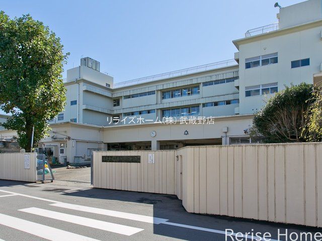 �����s�������s�Z�g��1���ڂ̐V�z��ˌ��Ă̎��ӊ�