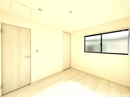 �����s�{���s������1���ڂ̐V�z��ˌ��Ẵo���R�j�[