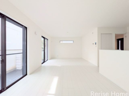 �����s�O��s���4���ڂ̐V�z��ˌ��Ẵ��r���O