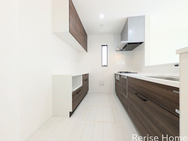 �����s�O��s���4���ڂ̐V�z��ˌ��ẴL�b�`��