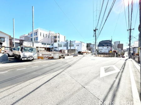 �����s���n��֒��k4���ڂ̐V�z��ˌ��Ă̌��n�O�ώʐ^