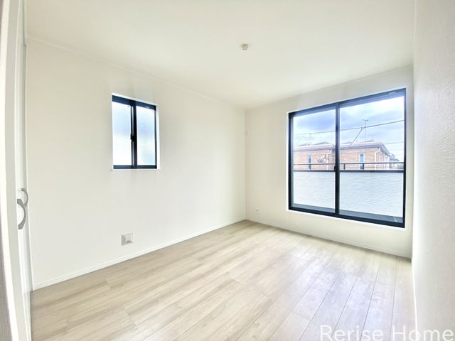 �����s����a�s����2���ڂ̐V�z��ˌ��Ă̂��̑�����