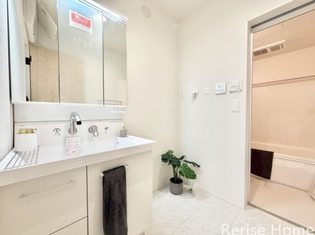 �����s�O��s���1���ڂ̒��È�ˌ��Ă̐��ʑ�E���ʏ�