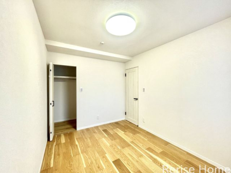 �����s���z�s������2���ڂ̒��Ã}���V�����̃o���R�j�[