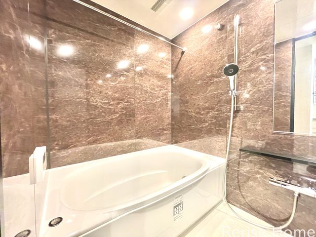 �����s���z�s������2���ڂ̒��Ã}���V�����̗���