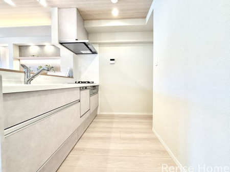 �����s���n���c��5���ڂ̒��Ã}���V�����̃L�b�`��