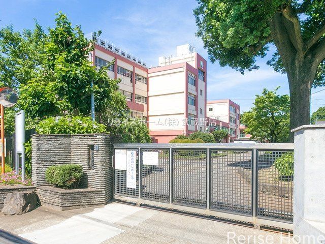 �����s���z�s���{��1���ڂ̓y�n�̎��ӊ�