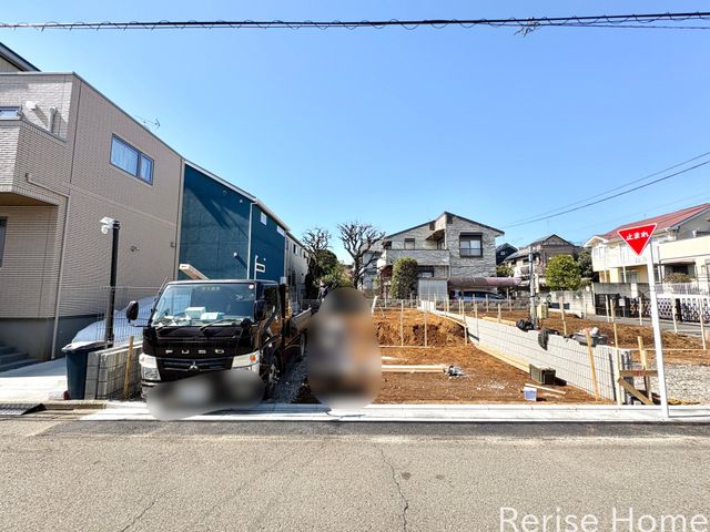 �����s���v���Ďs���5���ڂ̐V�z��ˌ��Ă̌��n�O�ώʐ^