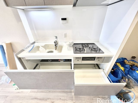 �����s������a��2���ڂ̒��Ã}���V�����̃L�b�`��