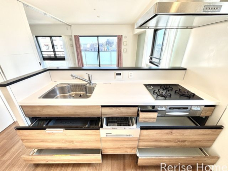 �����s���n��k��2���ڂ̒��Ã}���V�����̃L�b�`��