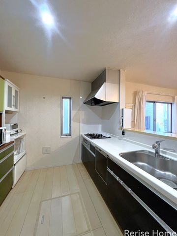 �����s�����s�J�� �̒��È�ˌ��ẴL�b�`��