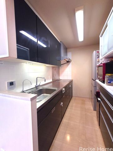 �����s���c�J��k�G�R6���ڂ̒��Ã}���V�����̃L�b�`��