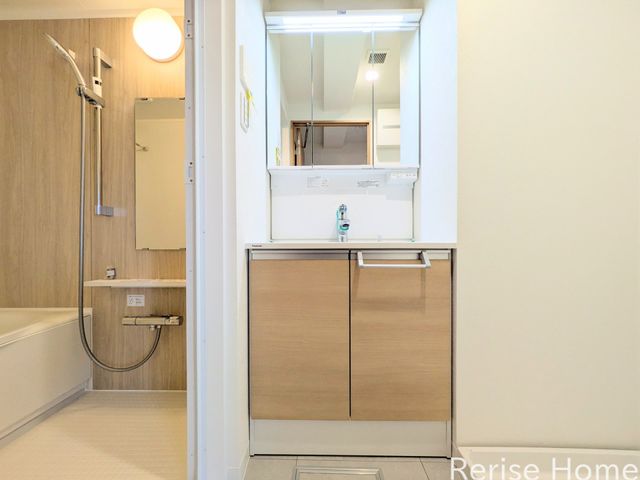 �����s�����s�h��1���ڂ̒��Ã}���V�����̐��ʑ�E���ʏ�