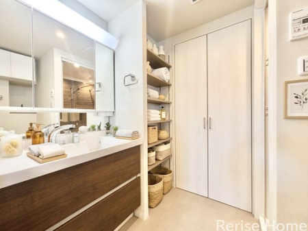 �����s���c�J���k��4���ڂ̒��Ã}���V�����̃L�b�`��