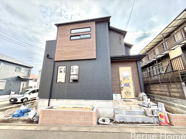 �����s�����R�s���c��4���ڂ̐V�z��ˌ��Ă̌��n�O�ώʐ^