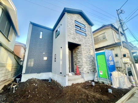 �����s���n����2���ڂ̐V�z��ˌ��Ă̌��n�O�ώʐ^