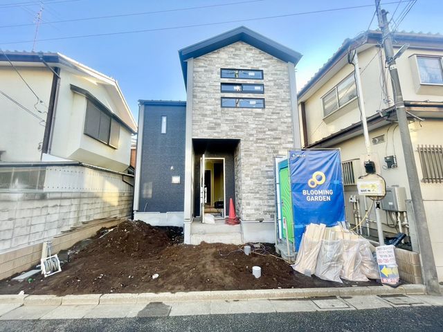 �����s���n����2���ڂ̐V�z��ˌ��Ă̌��n�O�ώʐ^